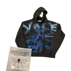 Vale Lives NYC Liberty Hoodie Medium